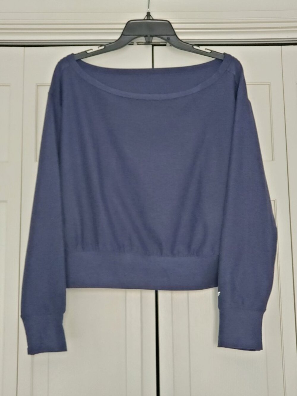 Fabletics Coud Jersey Off Shoulder Sweatshirt Small Deep Navy Heather Blue